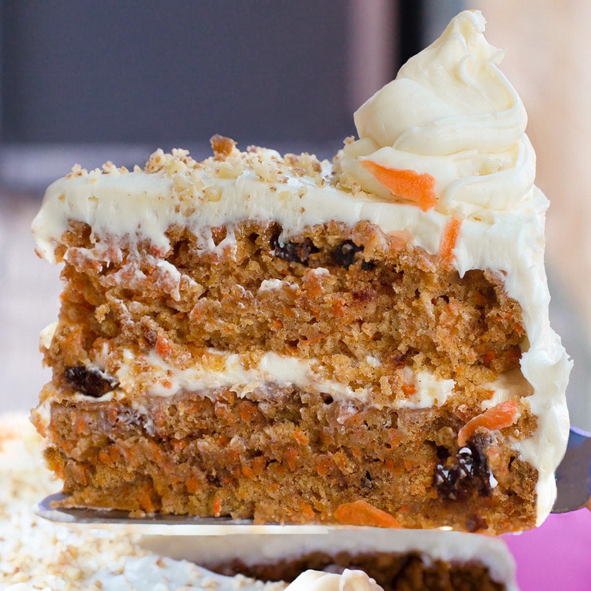 Easy Vegan Carrot Cake with Cream Cheese Frosting Recipe